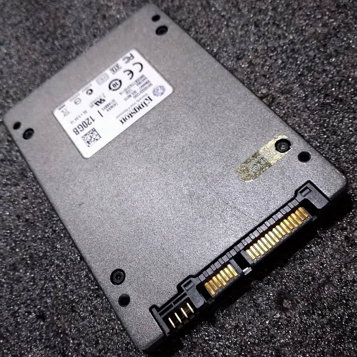 【中古】Kingston SH103S3120G [120GB 2.5インチSATA接続 MLC]