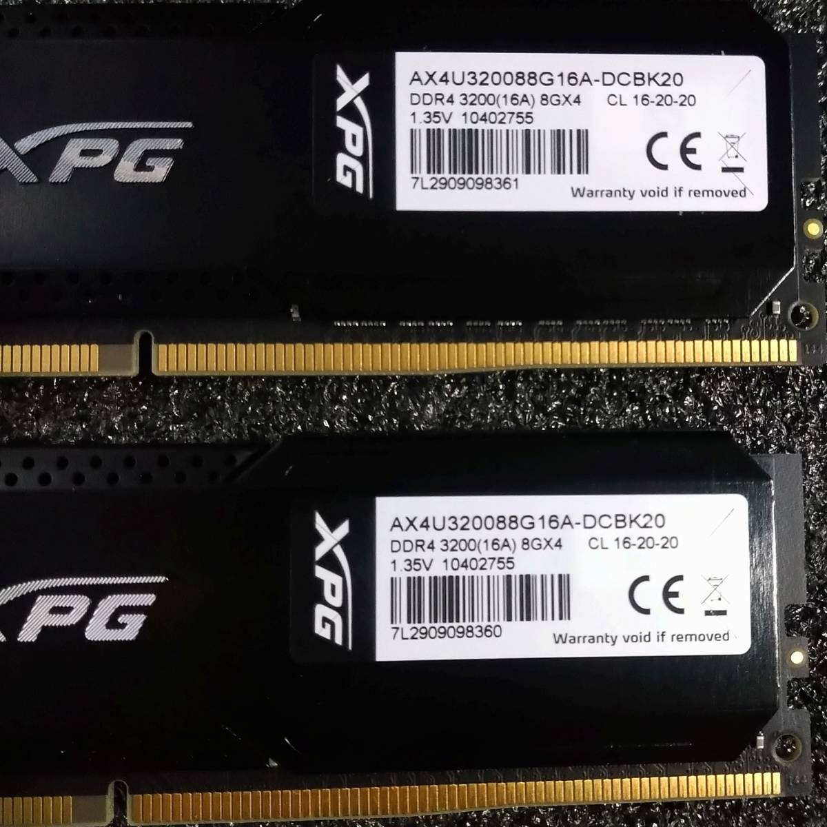 【美品】DDR4メモリ 16GB(8GB2枚組) ADATA XPG GAMMIX D20 AX4U320088G16A-DCBK20 [DDR4-3200 PC4-25600]_画像6
