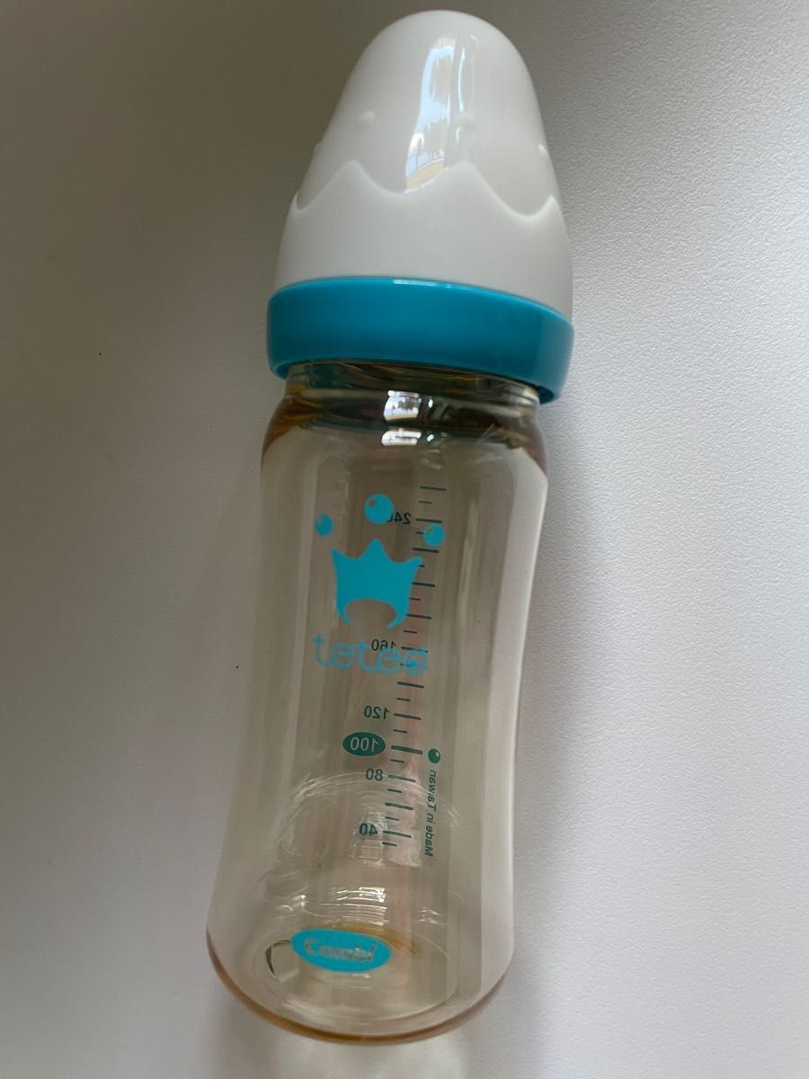 コンビ テテオ 授乳のお手本 哺乳瓶 プラスチック製 240ml Mサイズ乳首付