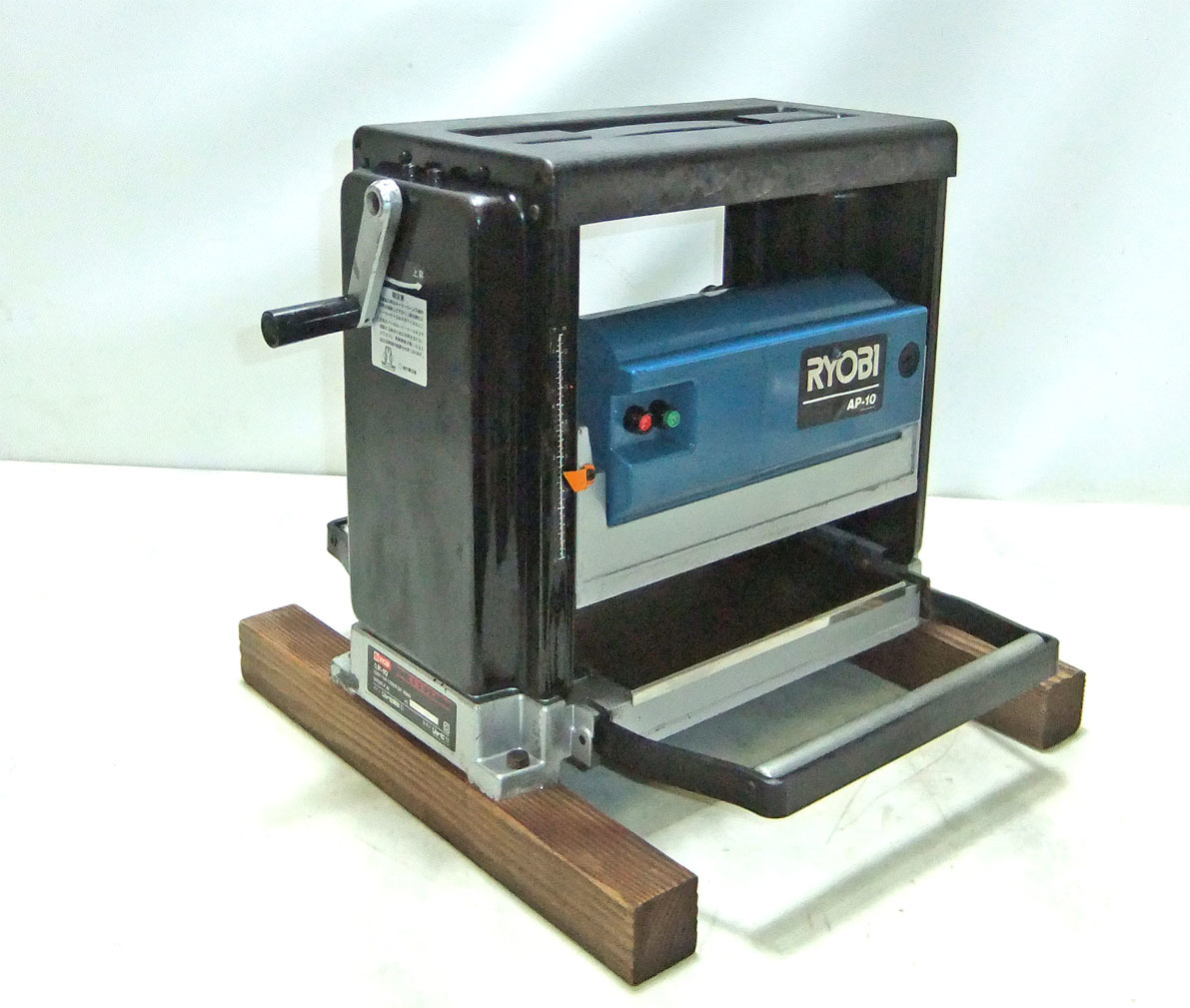 おすすめ商品◎リョービ RYOBI 自動カンナ AP-10 電動工具 大工道具