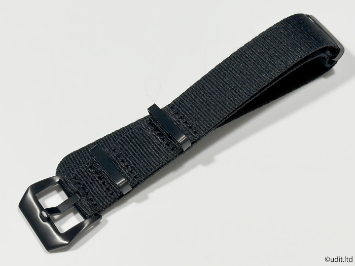ラグ幅：22mm NATO 腕時計ベルト ヘキサゴン尾錠 ブラック ファブリックストラップ ナイロン [オメガ タグホイヤー ブライトリング等 対応]の画像1
