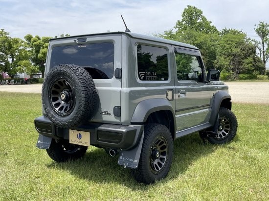 New ジムニーシエラ(JB74)専用マッドフラップ ブラック LANDLIC