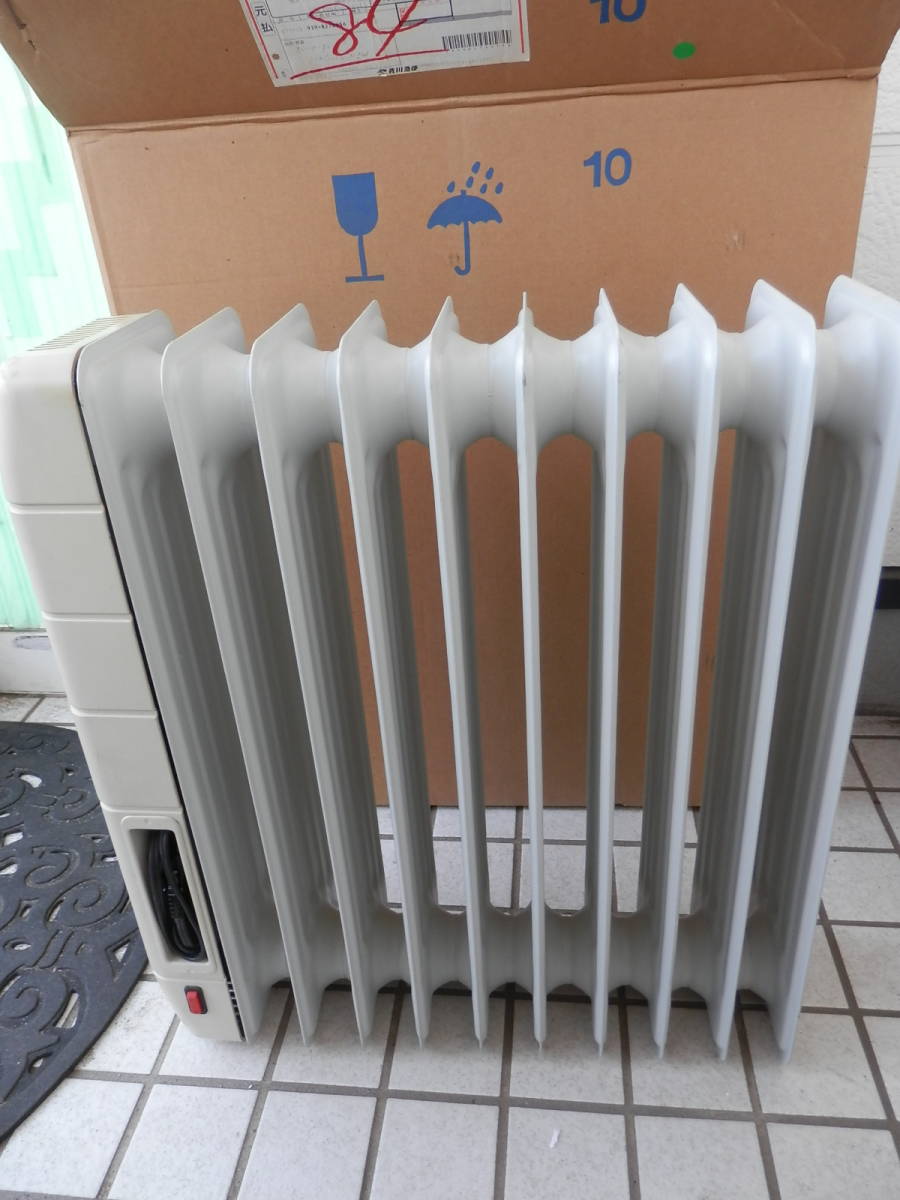 【絶品】 【未使用長期保管品】希少なサーモスTHOMASオイルヒーター 500~1250w ドイツ製 95年製 通電のみ動作未確認*TS506 オイルヒーター 【絶品】 【未使用長期保管品】希少なサーモスTHOMASオイルヒーター 500~1250w ドイツ製 95年製 通電のみ動作未確認*TS506 オイルヒーター