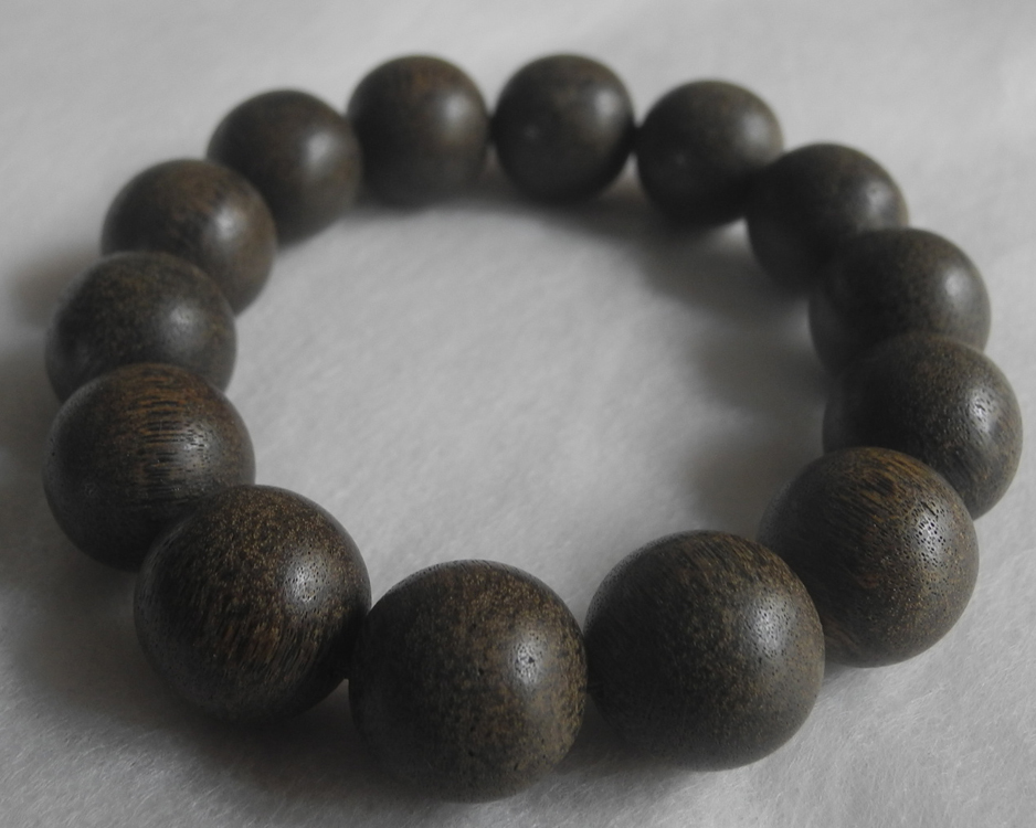  Vietnam production . tree bracele beads .. superior article! genuine article 33g 15mm ⑨.. fragrance fragrance aroma healing ( inspection Buddhist altar fittings water ...agarwood