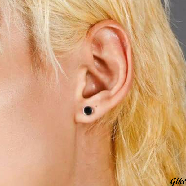 ラッピング サークルコイン スタッズピアス サージカルステンレス ブラック 黒 片耳用 ポーチ付き メンズ ブランド