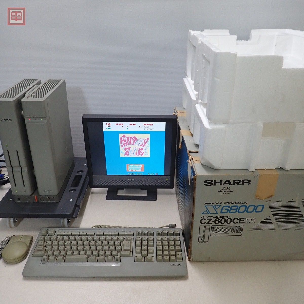 SHARP X68000 本体 (CZ-600CE) + キーボード + マウス 箱付 シャープ