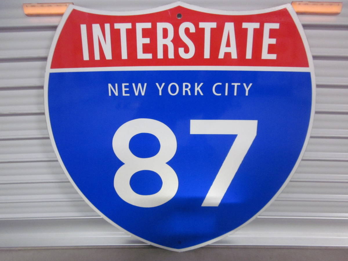 美品 INTERSTATE ニューヨーク８７ ロードサイン 看板 ガレージ 世田谷ベース アメリカの画像1