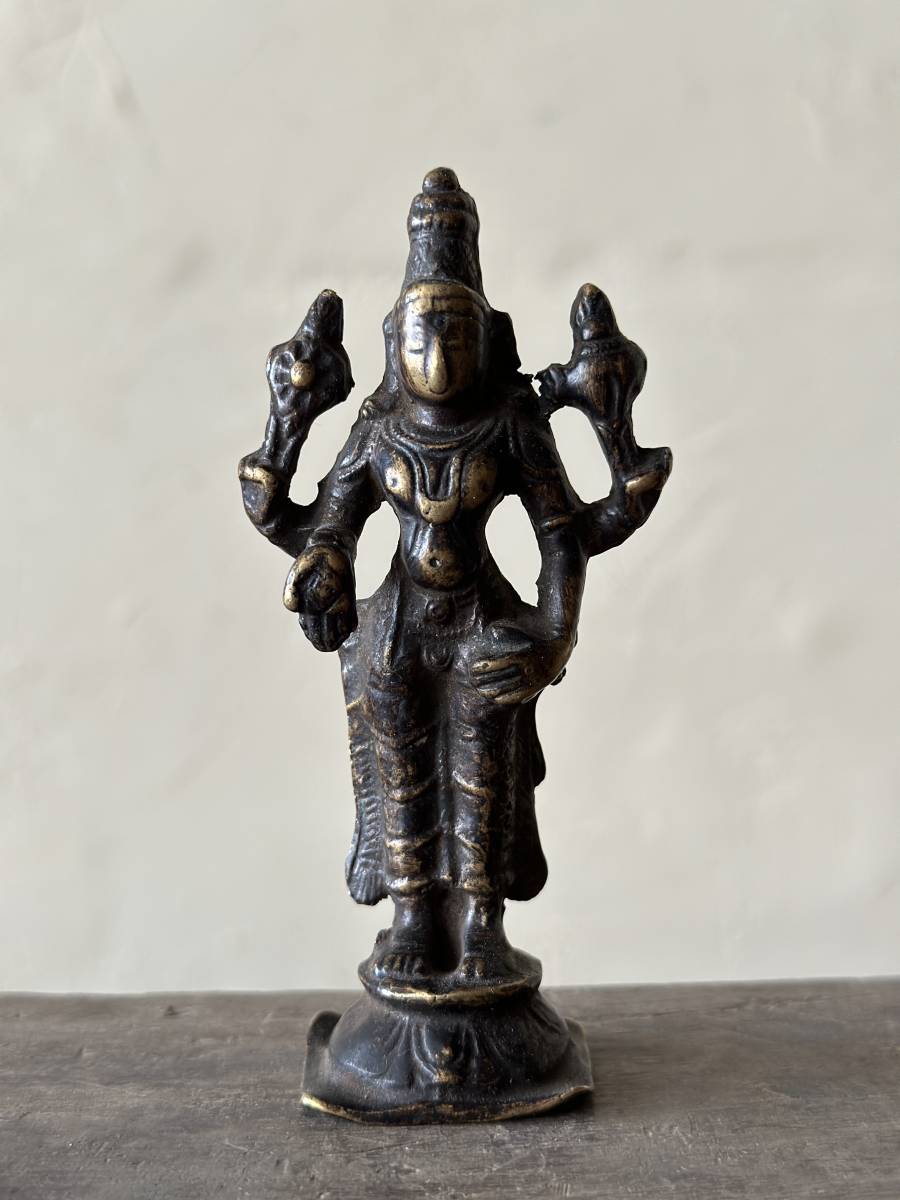 インド　アンティーク　仏像　千手観音　真鍮　インテリア　ディスプレイ　置物　御守り　ヒンドゥー教