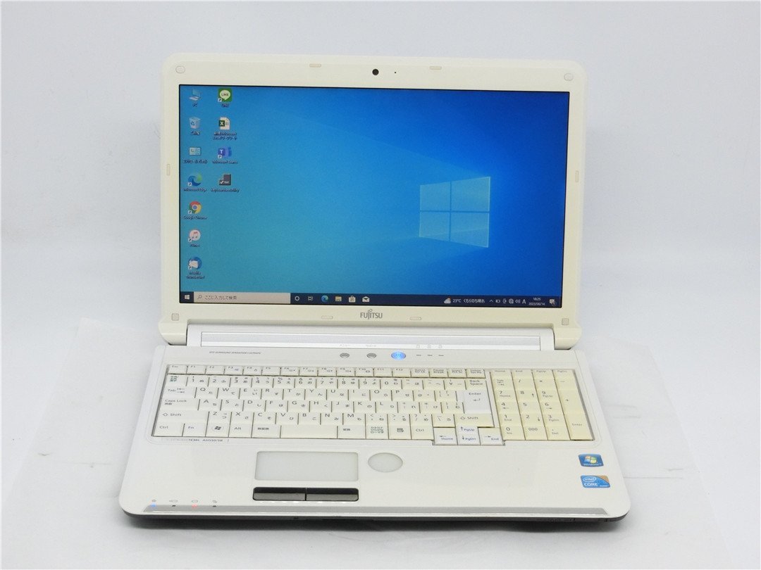 カメラ内蔵/中古/15.6型/ノートPC/Windows10/爆速SSD128/4GB/i5-M560/FMV AH550/5B Office搭載/HDMI/無線WIFI/ブルーレイ/テンキー