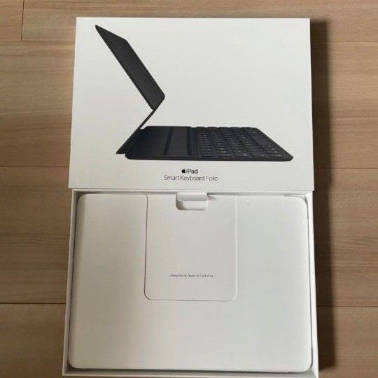 11インチ iPad Pro 第2世代 用 Smart Keyboard  Folio Apple スマートキーボードフォリオ