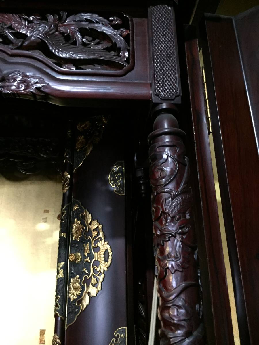 [ direct pickup or transportation trader successful bidder arrangement ].. large family Buddhist altar length 98x width 151x height 205. purple . material use for searching : antique Buddhist altar fittings . dono [ request goods ]