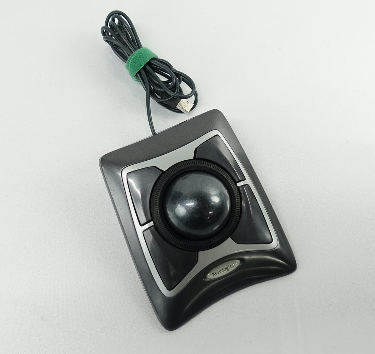 ケンジントン Expert Mouse Optical USB Trackball for PC or Mac