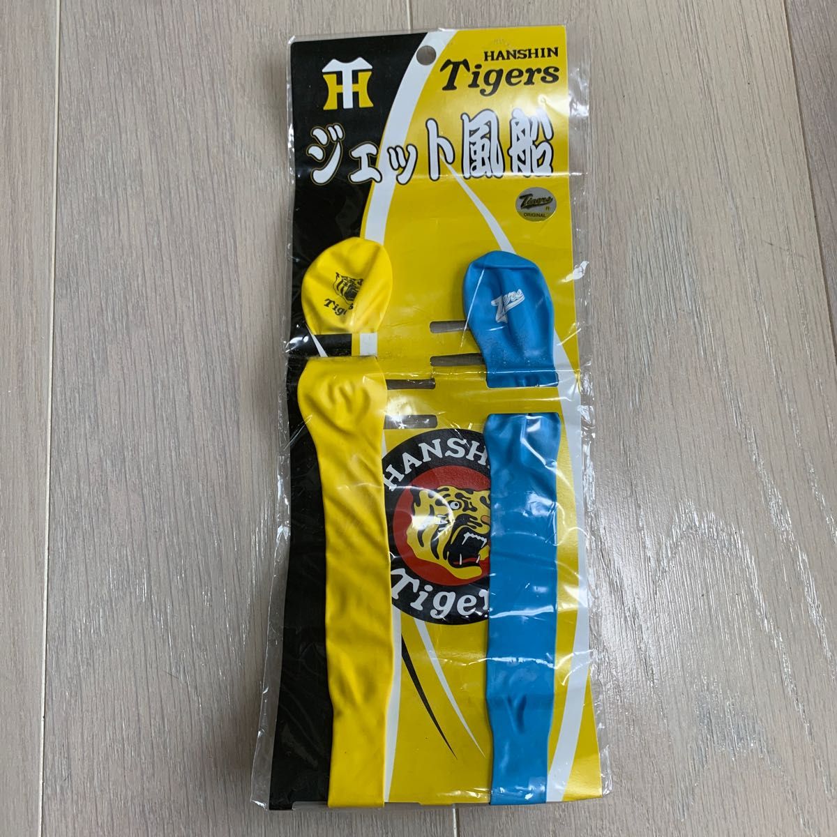 阪神タイガース 応援グッズセット メガホン/バット/ジェット風船 阪神タイガース 応援グッズセット メガホン/バット/ジェット風船