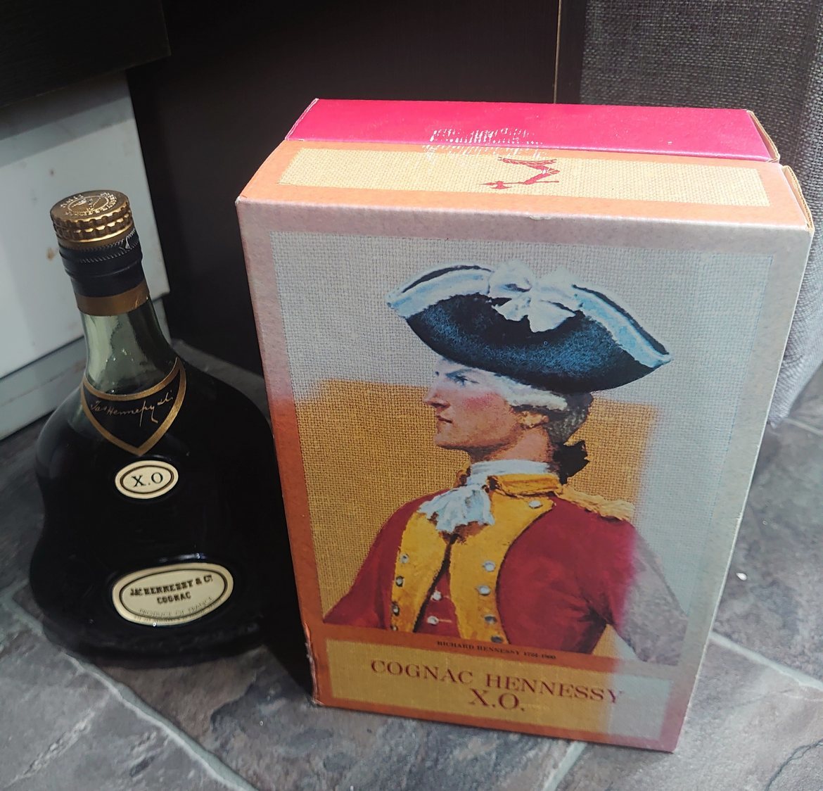 ○古酒・未開栓 ブランデー JAs. HENNESSY XO ジャズヘネシーXO 700ml