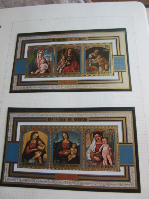 「世界各国の絵画切手　大型アルバム」　約107リーフ、未使用と使用済み