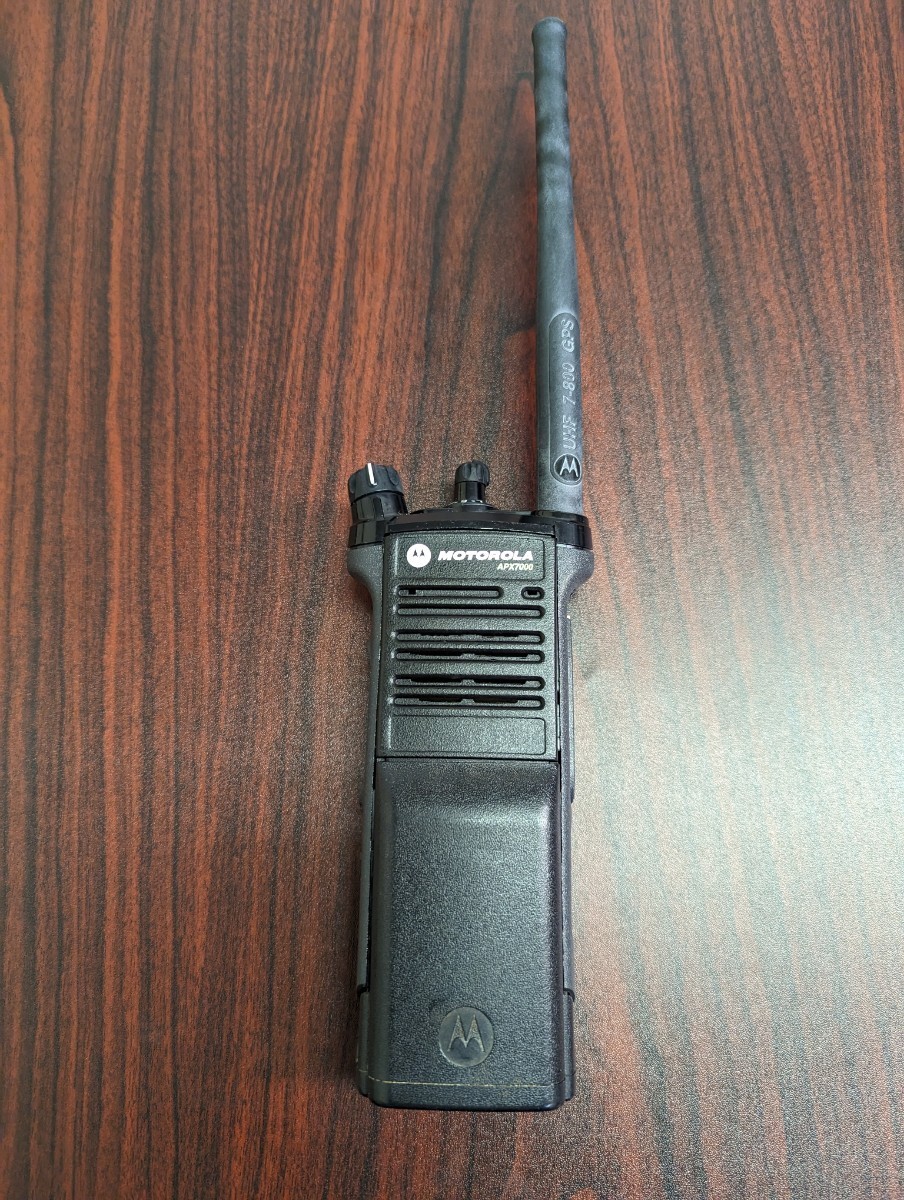 MOTOROLA APX7000(ダミー) モトローラ FBI SWAT MARSHAL DEA ATF police POLICE LE装備 無線機 2