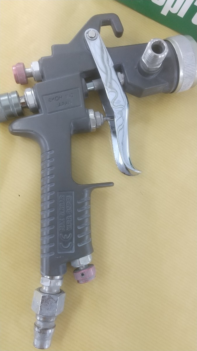 恵宏　スプレーマン sprayman スプレーガン　ラプターライナー　口径2.5　中古美品スプレーパテガン_画像6