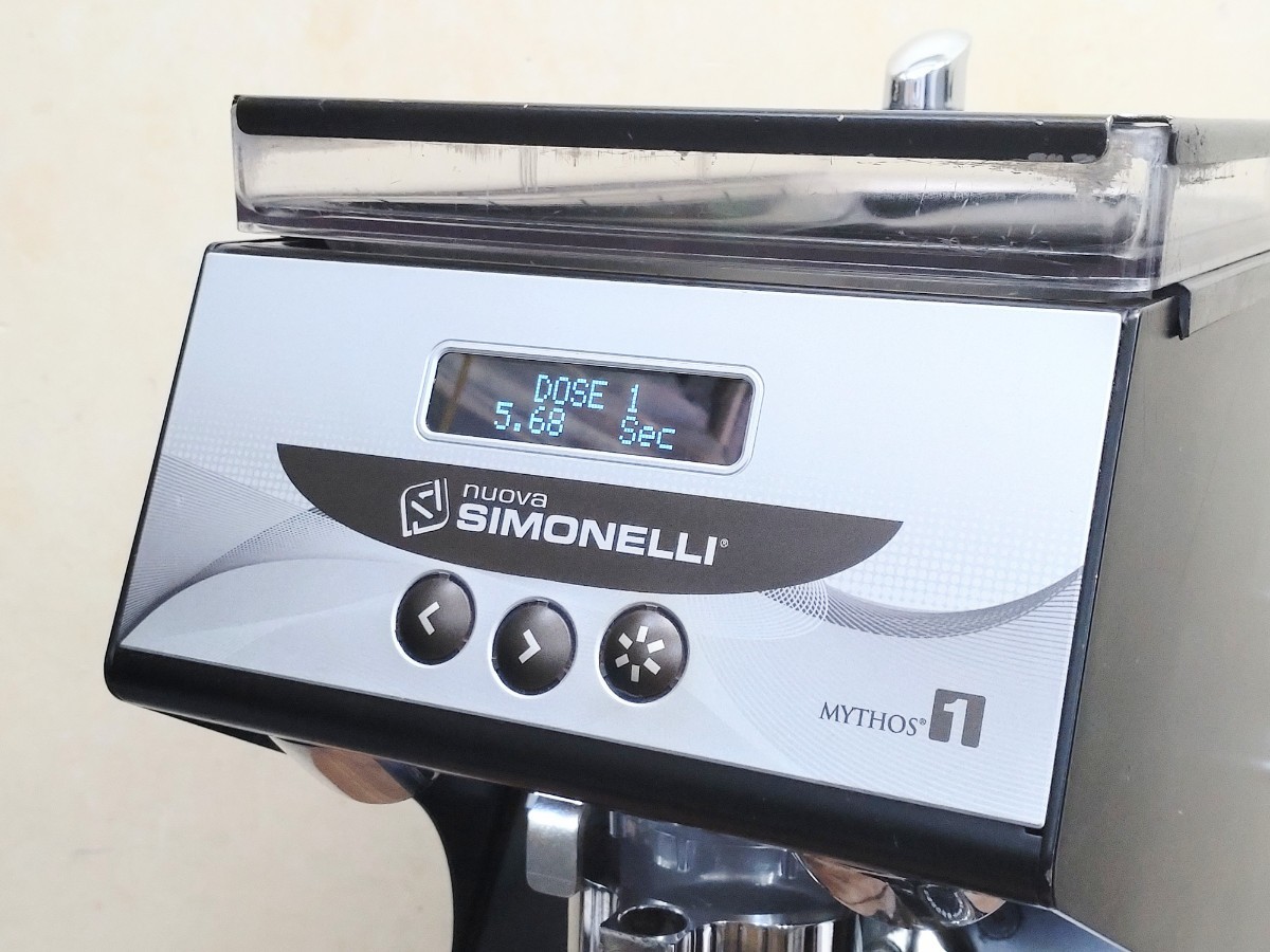 入手困難 Simonelli Mythos One Clima Pro Coffee Espresso Grinde