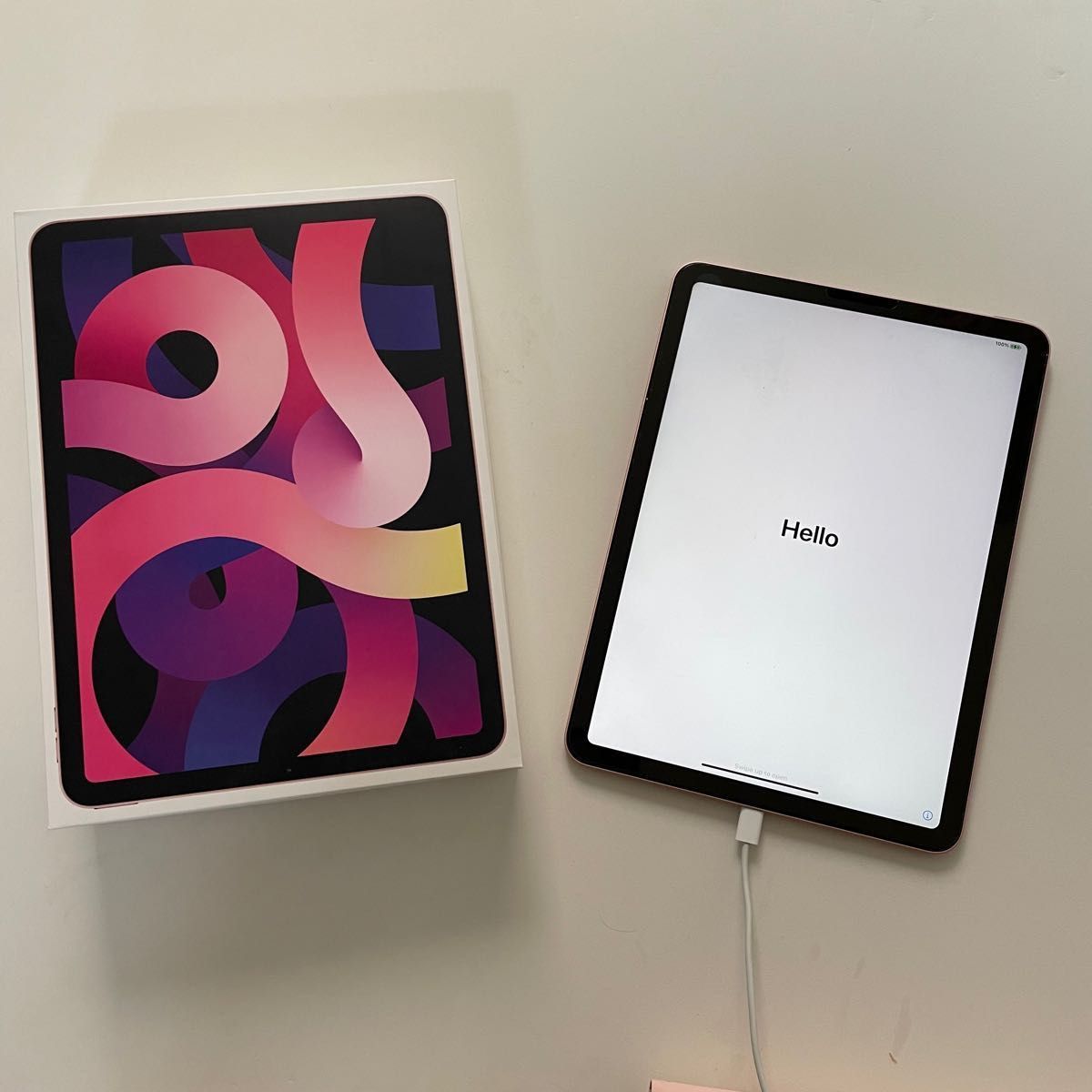 303】Apple iPad Air 第4世代 64GB ローズゴールド Wi-Fiモデル+