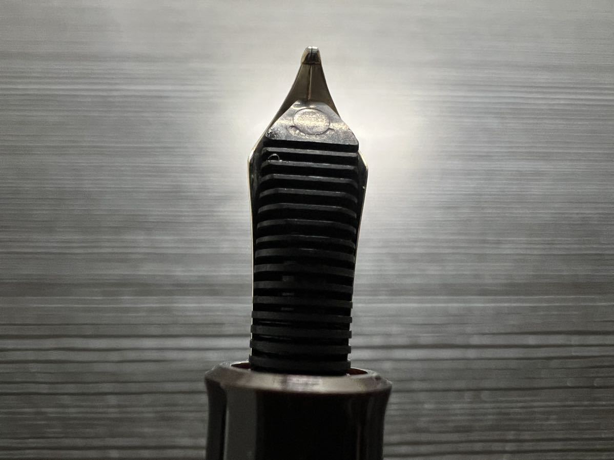 ペリカン スーベレーン M400 万年筆 茶縞 M 中字 | inmano.com.br