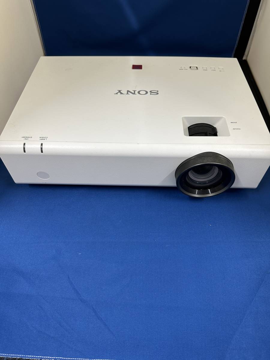 注目の ◇◇SONY DATA PROJECTOR VPL-EW276 動作品だがジャンク扱い