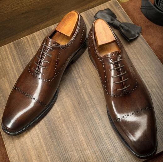 【25.0cm】193-811B新品メンズ 本革 ビジネスシューズ 内羽根 高品質 ブローグシューズ 華やかなスタイル 高級紳士靴_画像1
