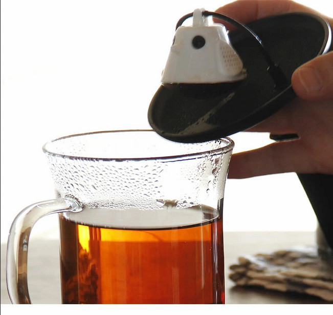即決新品 Qdo BIRDIE SWING 蓋付き ティーストレーナー ティーインフューザー ティーパック 小鳥の姿の茶こし デンマークデザイン 紅茶 zak_画像4