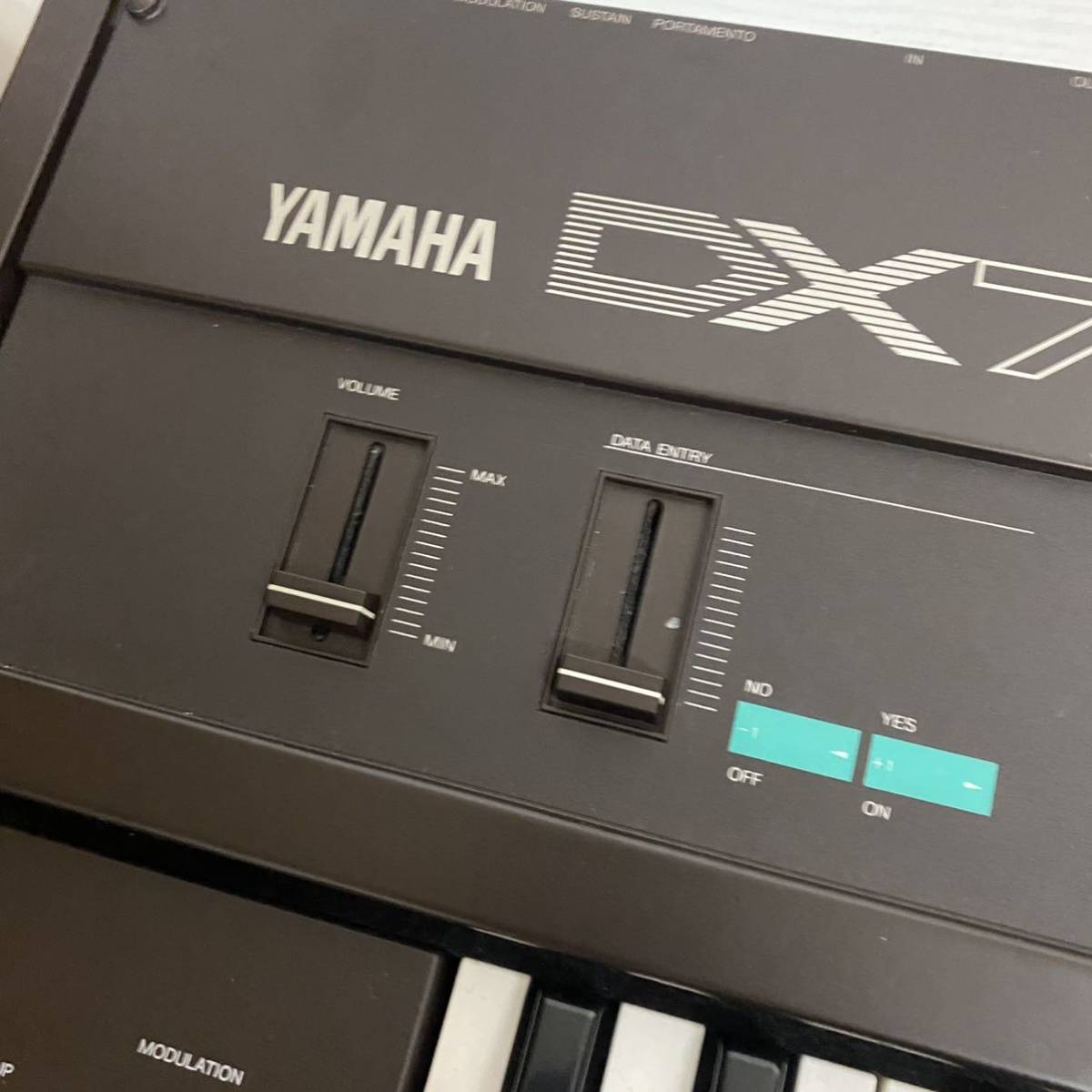 YAMAHA DX7 シンセサイザー データカートリッジ2個付 ヤマハ 現状品