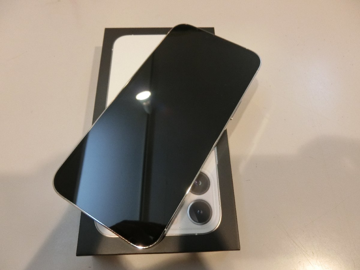SIMフリー☆iPhone13 Pro Max 256GB シルバー 美品☆ | normanhubbard.com