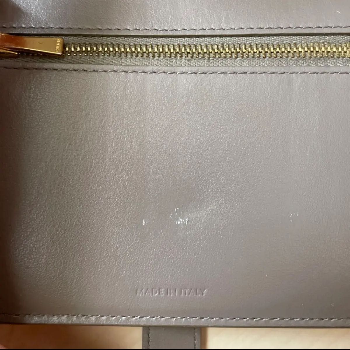セリーヌ ミディアム ストラップウォレット 二つ折り財布 グレージュ