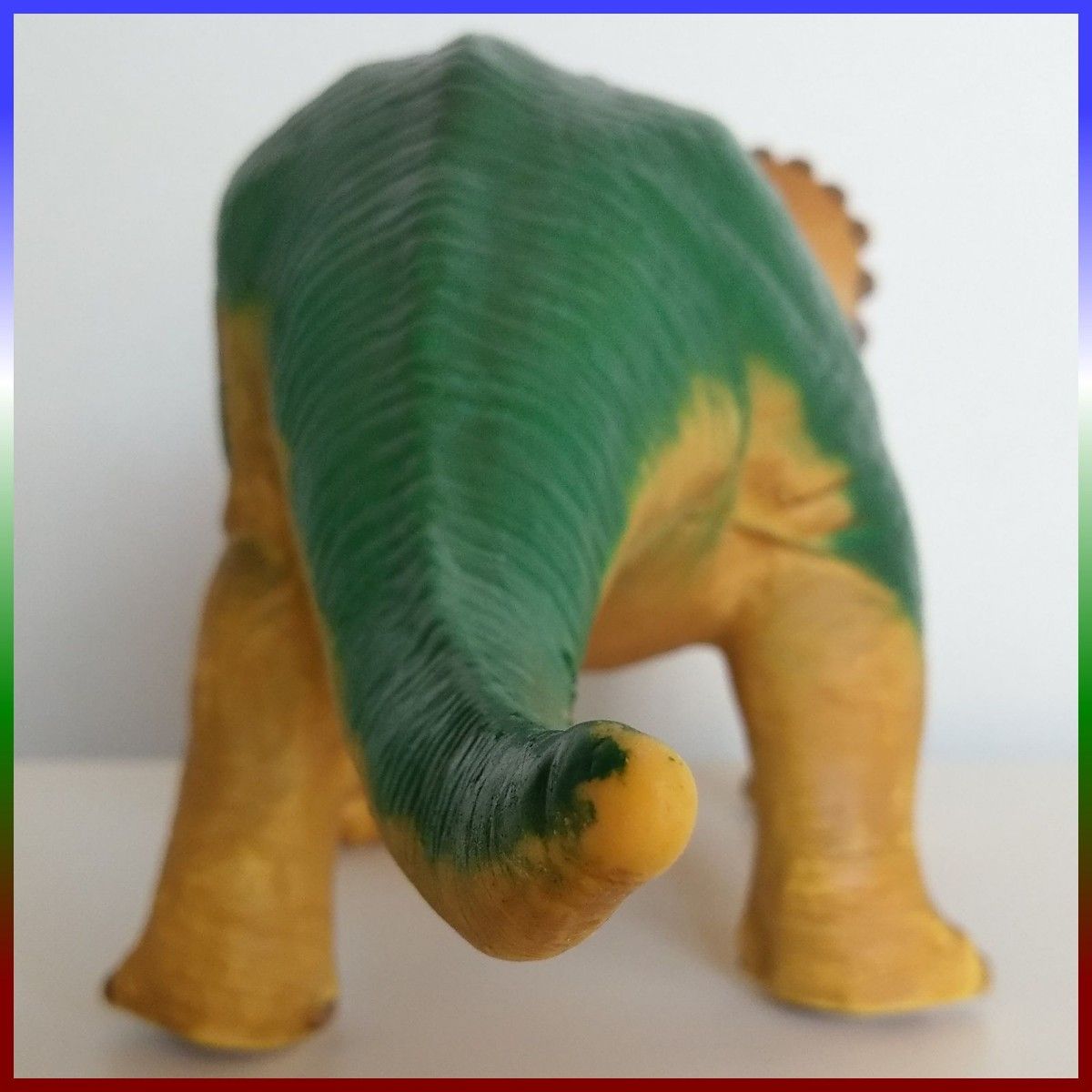 ■使用品■　恐竜フィギュア：フェバリット／ビニールモデル『トリケラトプス』70640