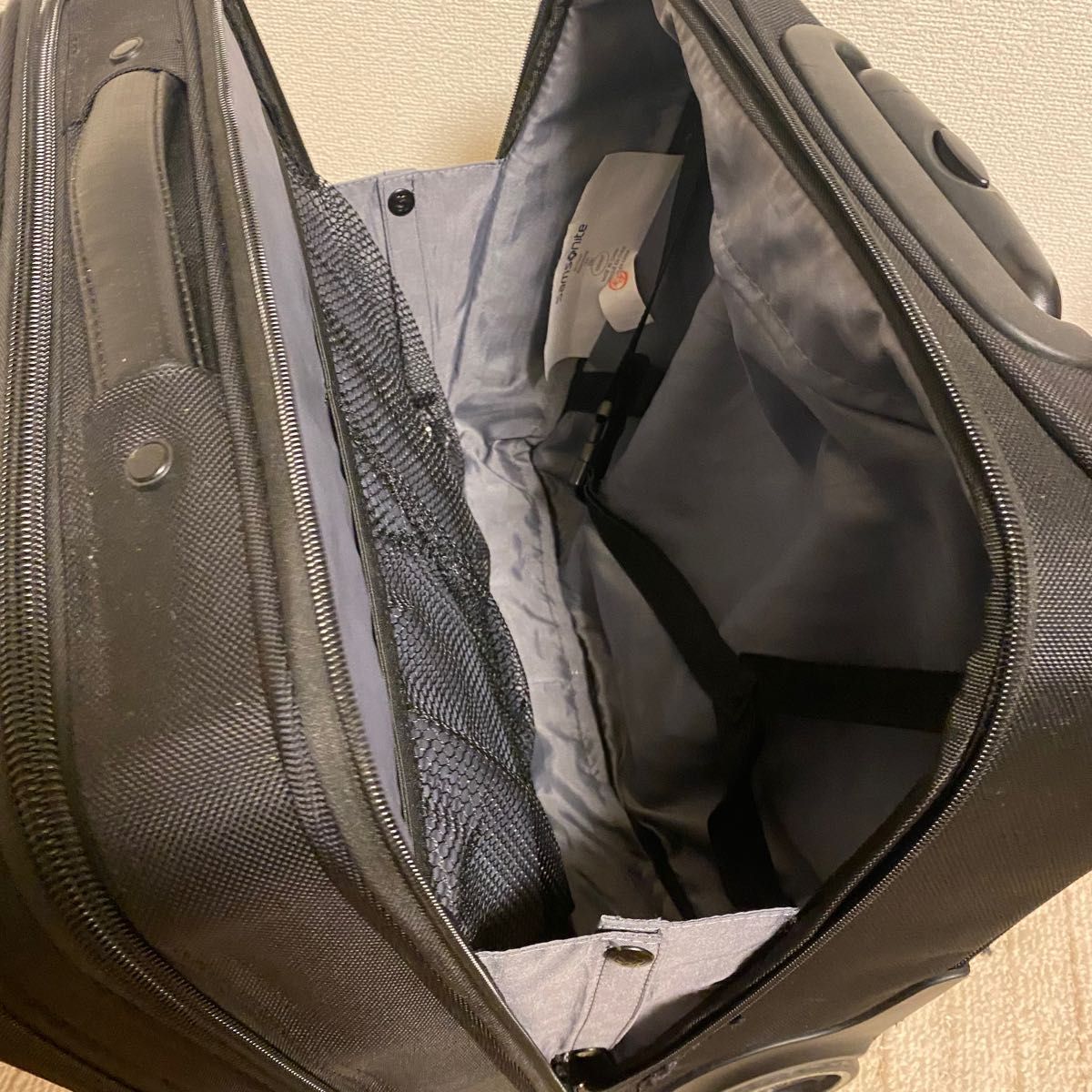 Samsoniteサムソナイト キャリーバッグ 型番1000547 機内持込 Samsoniteサムソナイト キャリーバッグ 型番1000547 機内持込