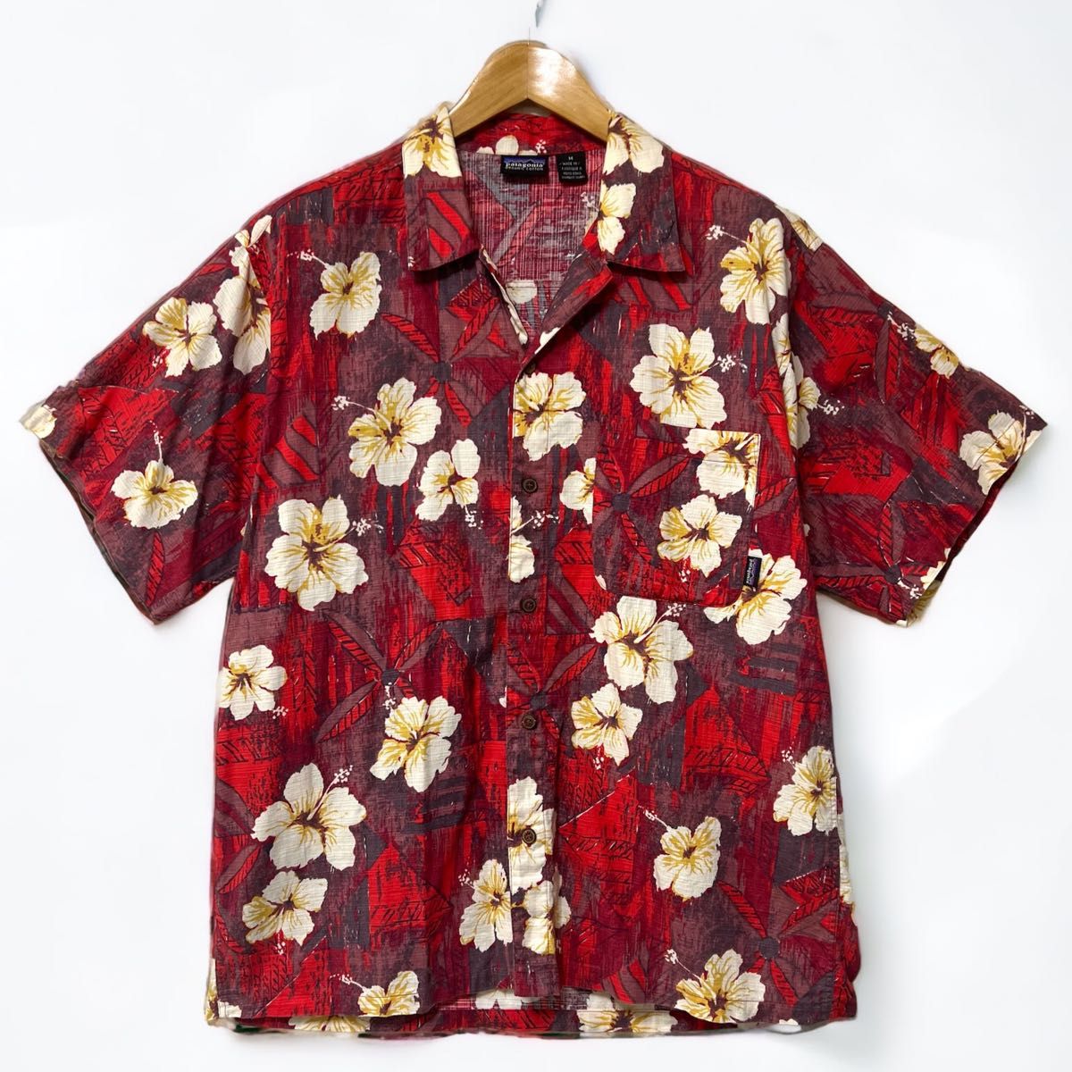 希少 90s 】Patagonia パタゴニア ヴィンテージ 花柄 メンズM 希少 90s 】Patagonia パタゴニア ヴィンテージ 花柄 メンズM