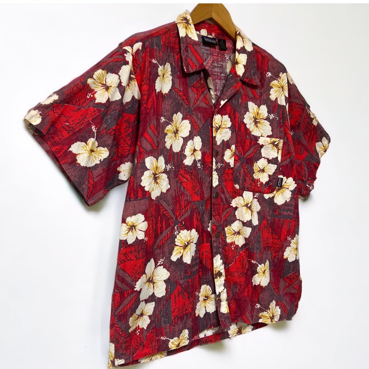 希少 90s 】Patagonia パタゴニア ヴィンテージ 花柄 メンズM 希少 90s 】Patagonia パタゴニア ヴィンテージ 花柄 メンズM