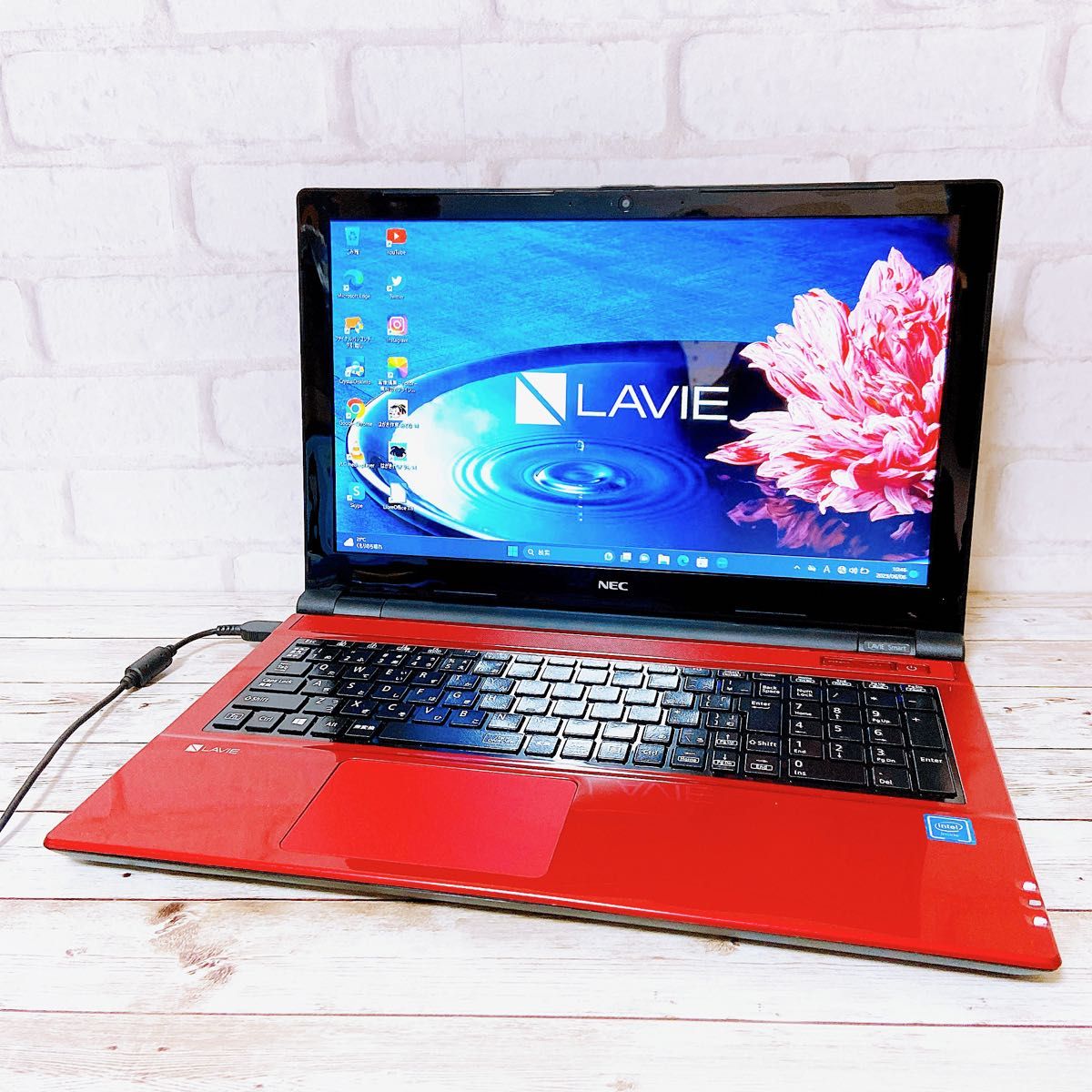 LAVIE/最新Win11/Core-i5搭載/新品SSD256GB&新品マウス-