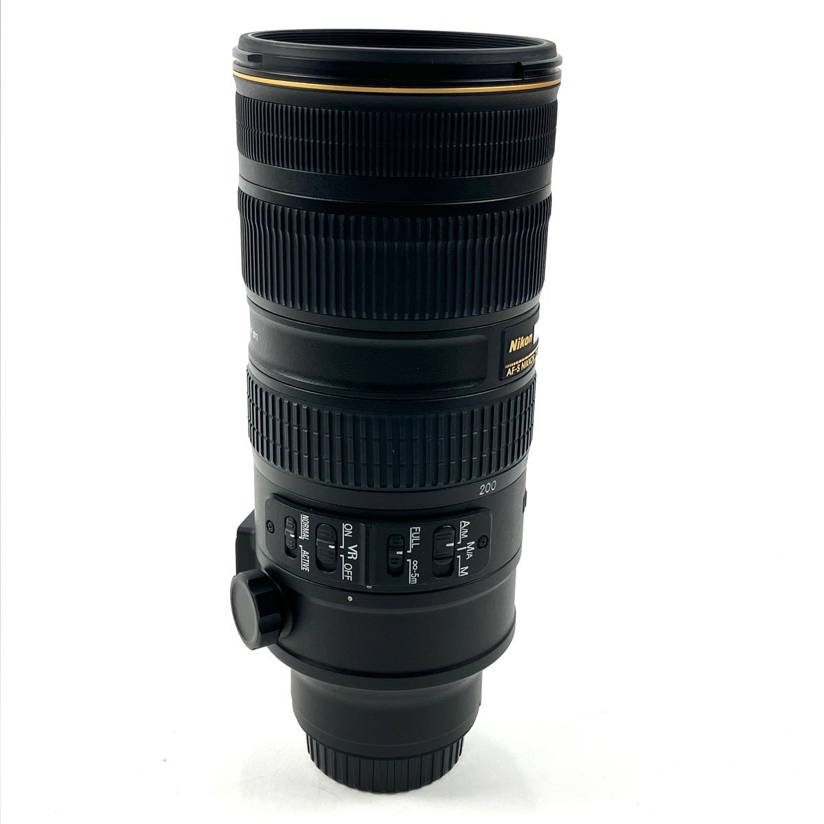 大人も着やすいシンプルファッション NIKKOR AF-S Nikon ニコン 70