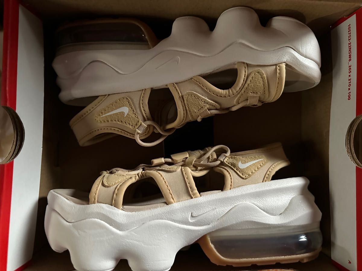 NIKE WMNS AIR MAX KOKO SANDAL 24 ベージュ 新品|PayPayフリマ