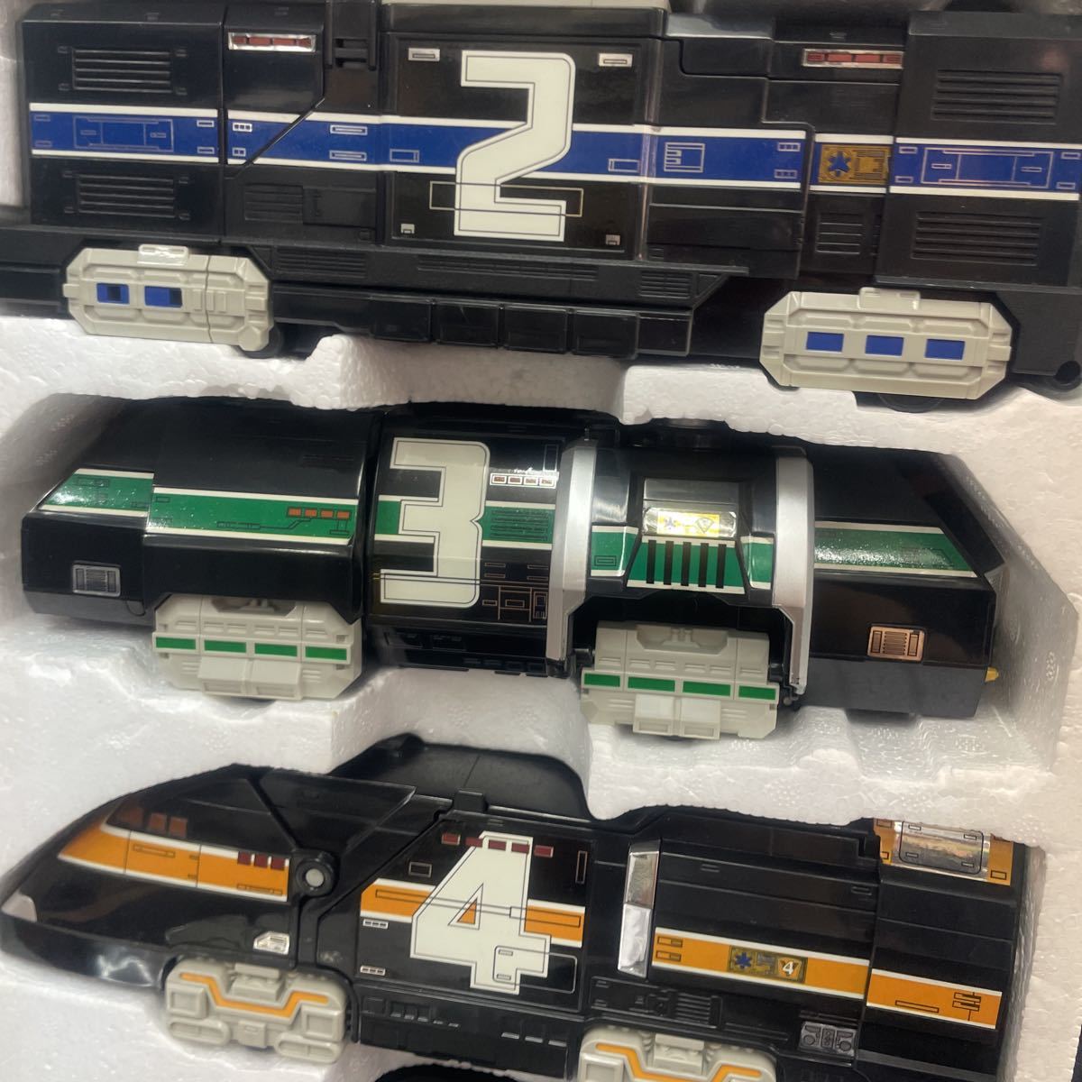 現状品】未開封 バンダイ スーパーミニプラ 救急戦隊ゴーゴーファイブ