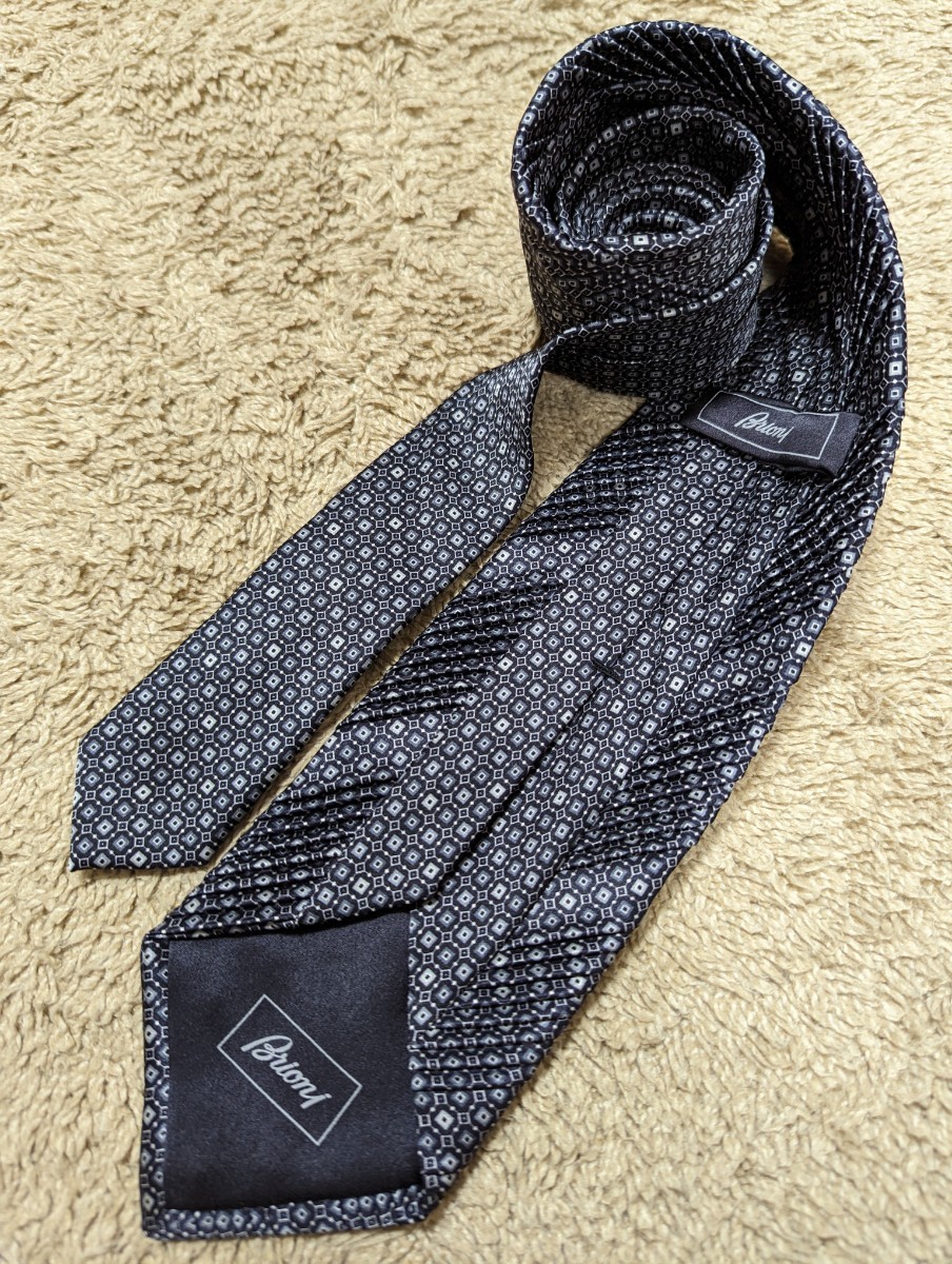 極美品　Brioni　ブリオーニ　ネクタイ　プリーツ　ネイビー×グレー　小紋柄　イタリア製　高級ネクタイ