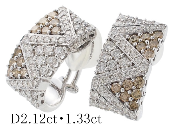 全国総量無料で ダイヤモンド/2.12ct 1.33ct K18WG イヤリング デザイン ダイヤモンド