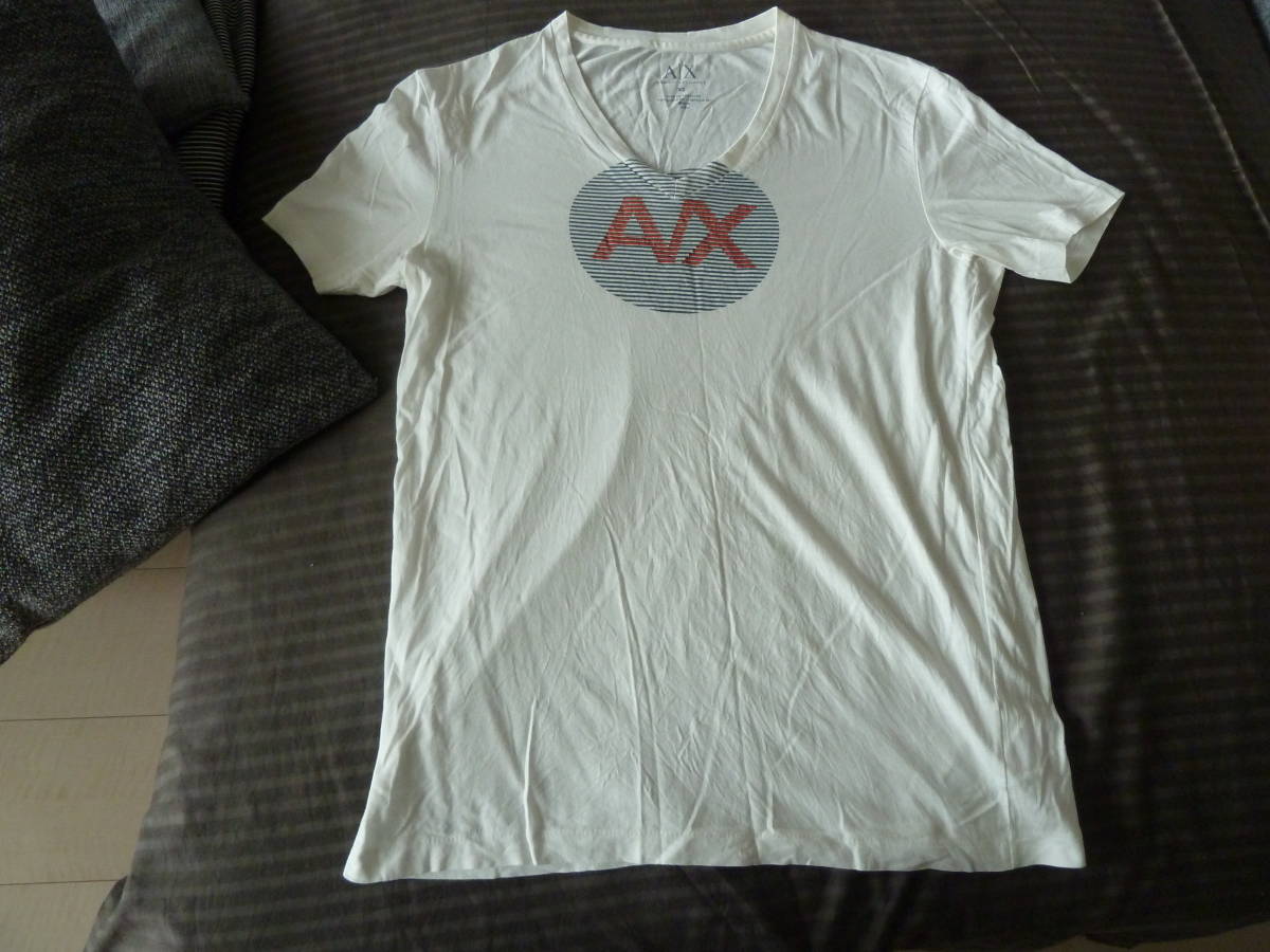 中古 アルマーニエクスチェンジ A/X 半袖Tシャツ 白T メンズXS V字ネック ストライプAXロゴ 薄地 ペルー製 イタリアンカジュアル_画像1