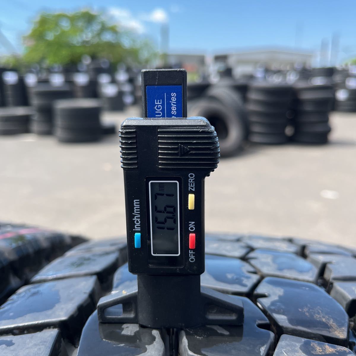 295/80R22.5 BRIDGESTONE 激安美品 2本セット:39800円 | veganutris