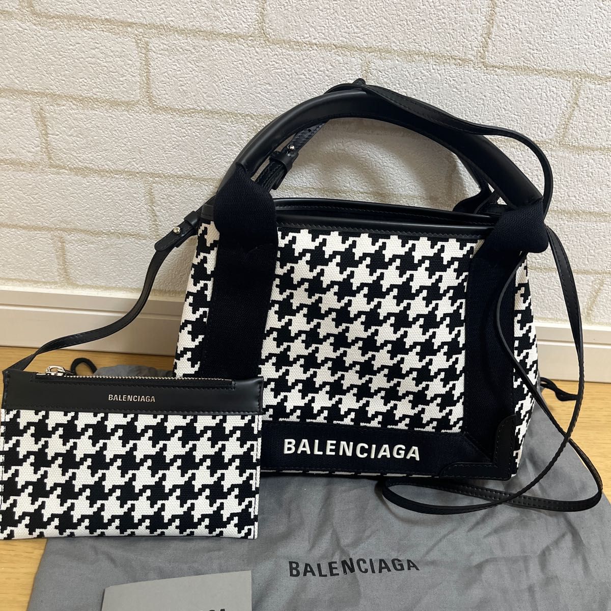 BALENCIAGA バレンシアガ 未使用 本物 カバス 千鳥格子 トートバッグ ショルダーバッグ
