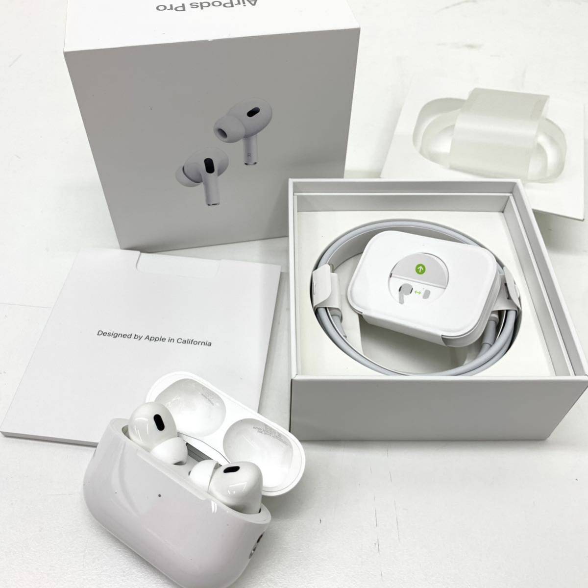 100H453☆美品! Apple Airpods Pro MQD83J/A 2nd generation/第2世代