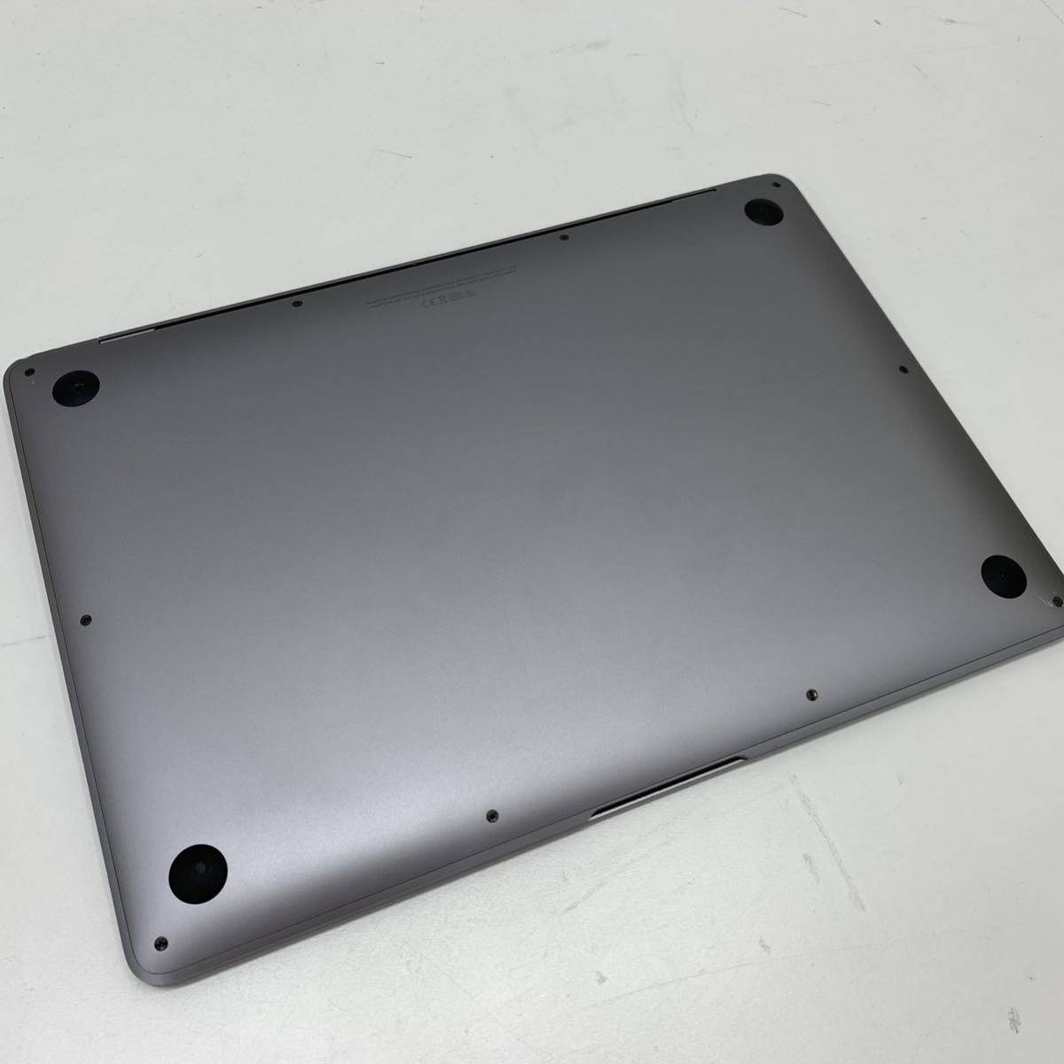 098H480☆動作品 Apple MacBook Air 8GB Intel core i3 A2179 Retina