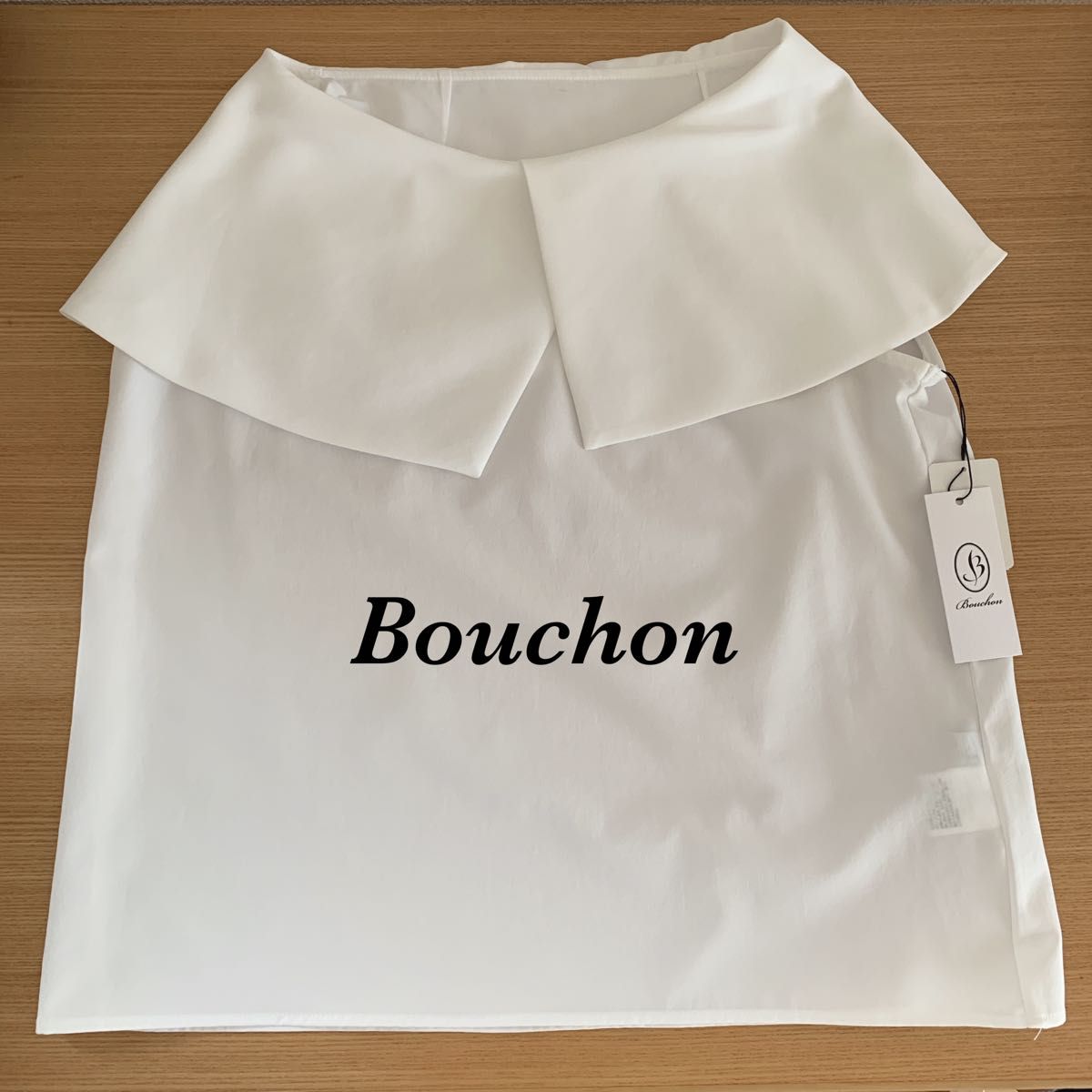 【新品タグ付き】Bouchon ブション 白 トップス M ブラウス ノースリーブ