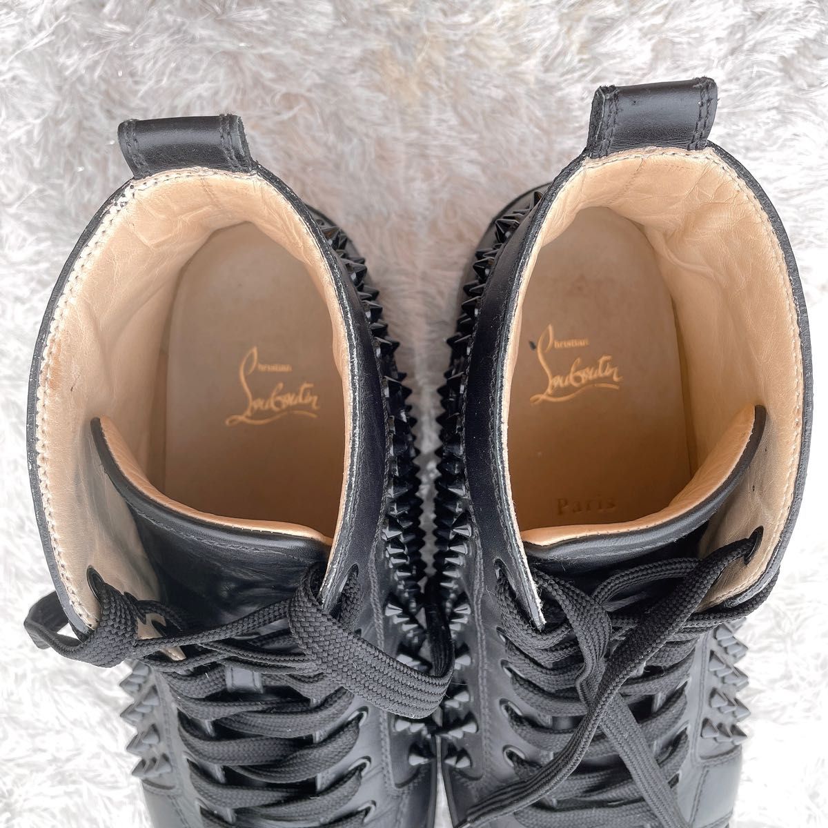 Christian Louboutin クリスチャンルブタン ルイス スパイクスタッズ