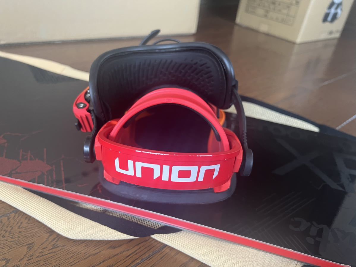 011 Artistic 18-19 X FLY 154cm Union Ultra 22-23 M | inmano.com.br
