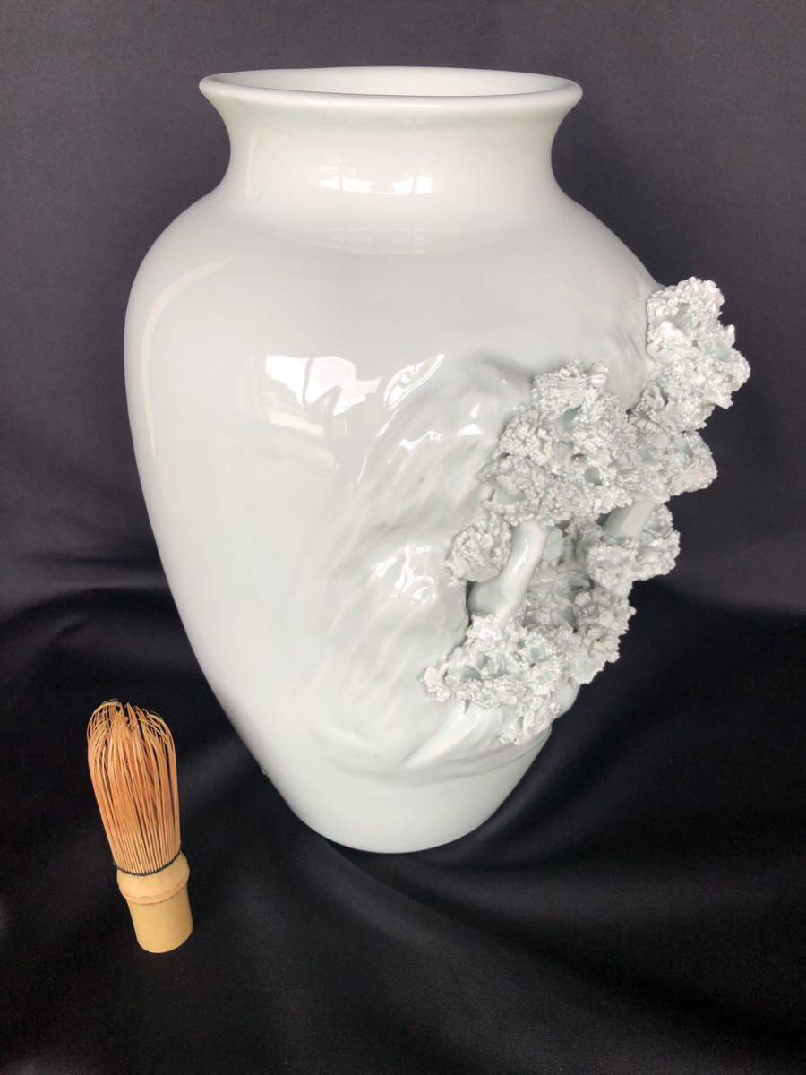 砥部焼 洞窟彫 花瓶 吉山作 - 通販 - hanackenovinky.cz