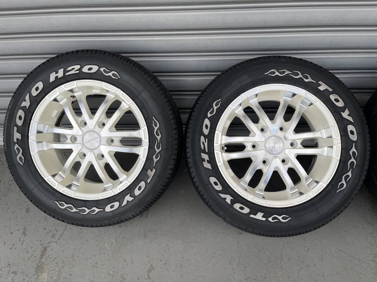 ハイエース アルミホイール 215/65R16 TOYO H2O 18年製 6分山 ZERO